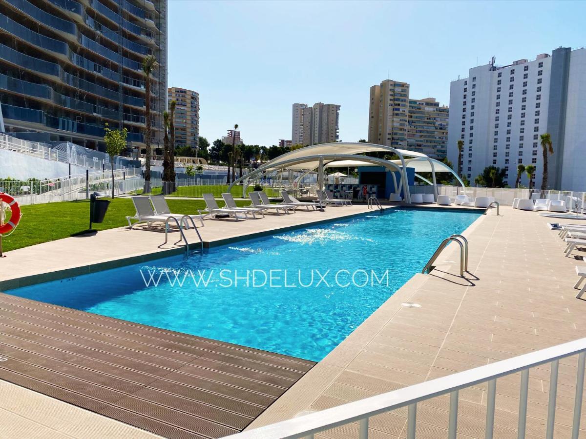 Sunset Waves Apartment By Sunny Holidays Delux Benidorm Bagian luar foto