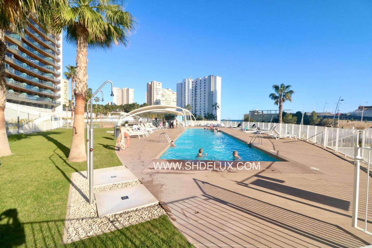 Sunset Waves Apartment By Sunny Holidays Delux Benidorm Bagian luar foto