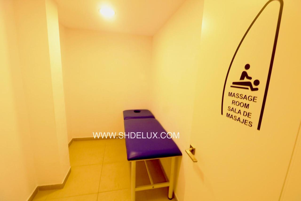 Sunset Waves Apartment By Sunny Holidays Delux Benidorm Bagian luar foto
