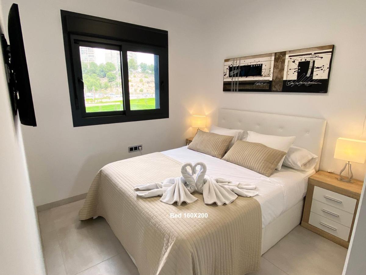 Sunset Waves Apartment By Sunny Holidays Delux Benidorm Bagian luar foto